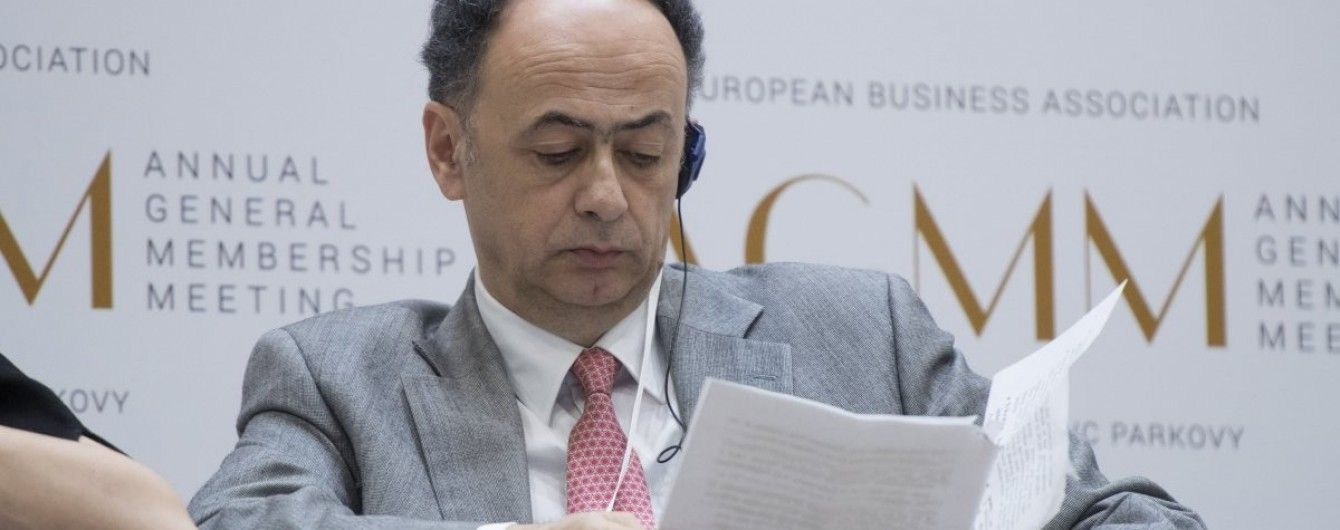ЄС не підтримав ідею Порошенка про небіометричні паспорти для Криму та ОРДЛО