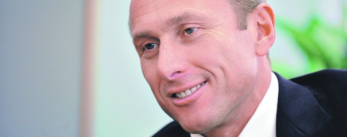 Суд снял арест со счетов табачного монополиста "Тедис"