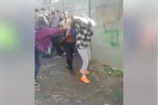 Участницы нашумевшей подростковой расправы в Чернигове оказались на скамье подсудимых