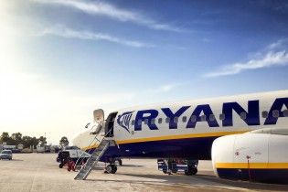 Ryanair вже сьогодні може оголосити про скасування польотів до України - Омелян