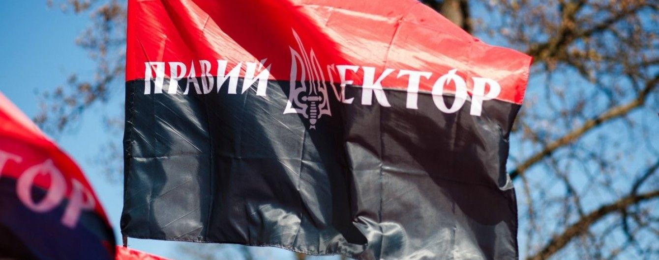 "Правый сектор" опровергает причастность к разгрому цыганского лагеря под Тернополем