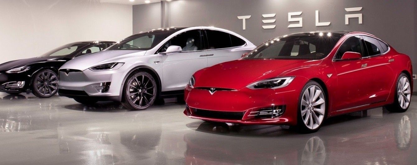 Tesla названа самым дорогим автопроизводителем в США