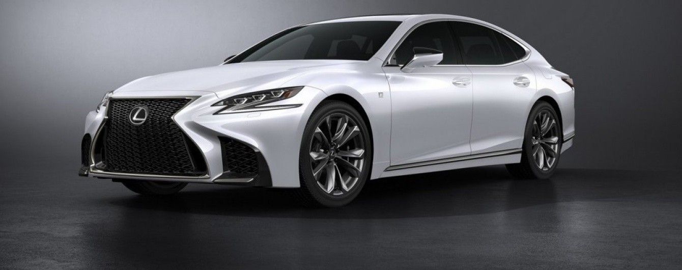 Японцы презентовали спортивную версию флагманского седана Lexus LS F Sport