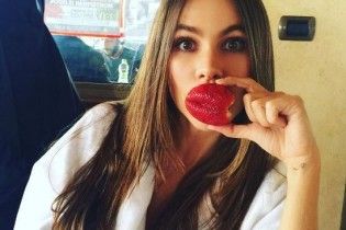 София Вергара снимком без макияжа напугала поклонников