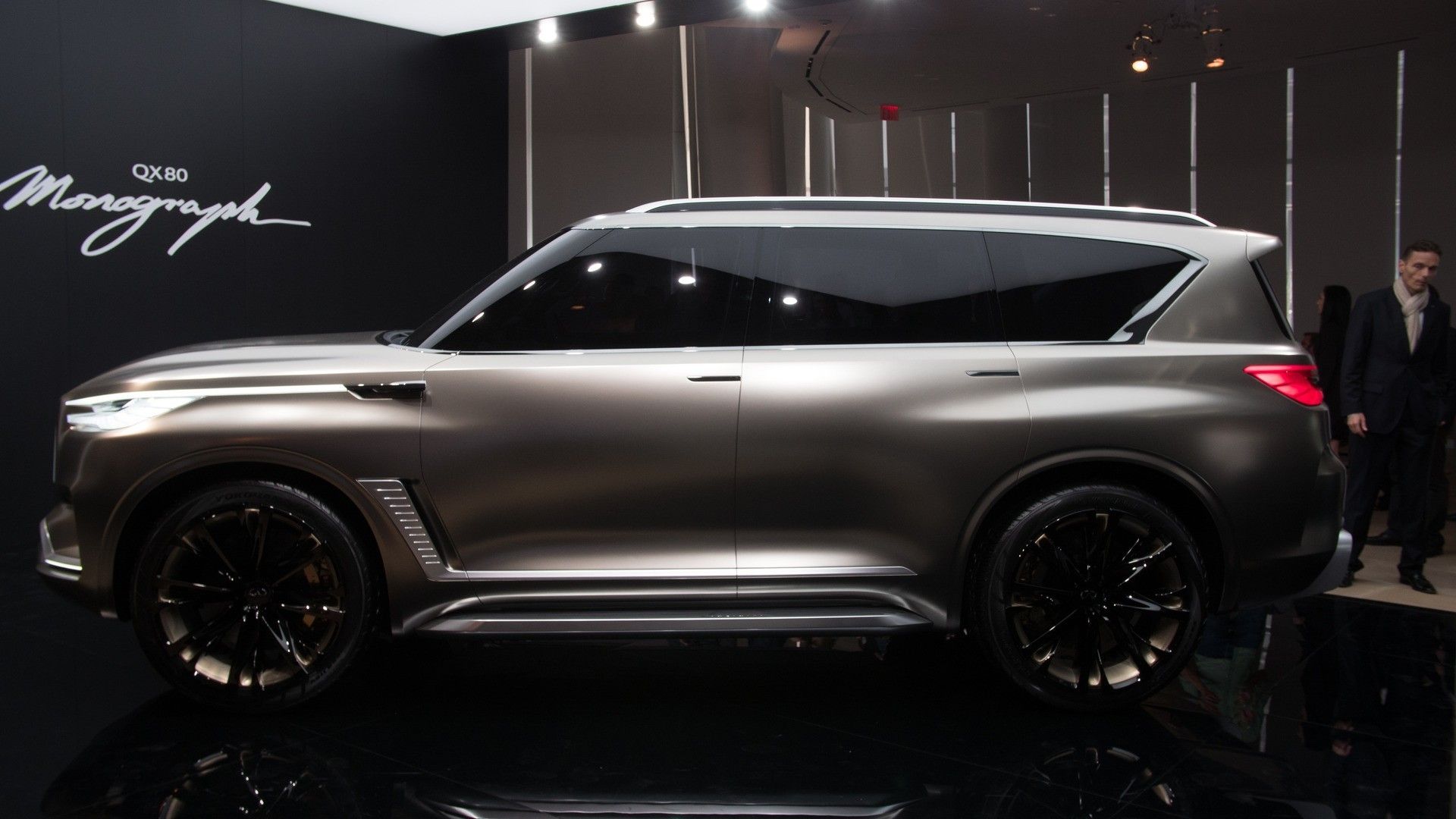 Infiniti QX80 Monograph
