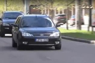 У украинцев начали забирать авто с иностранной регистрацией