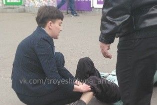 Нардеп Савченко після наїзду машиною побіцяла бабусі капусту і "заморозку"
