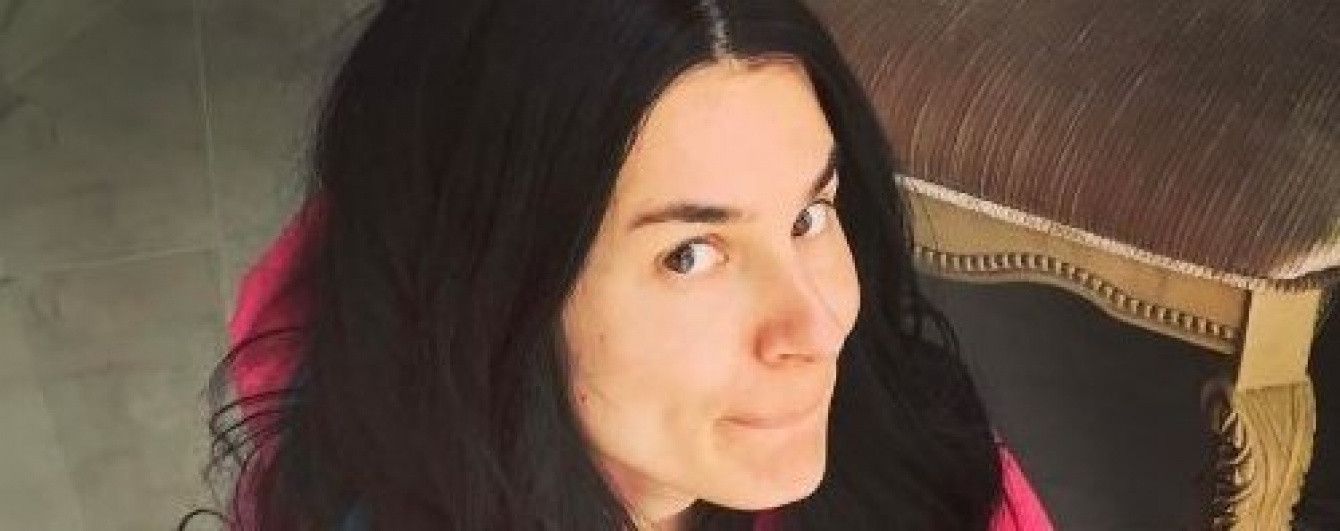 Пока няня в отпуске: Маша Ефросинина показала, как занимается спортом с ребенком