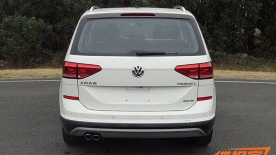 Volkswagen Cross Touran L