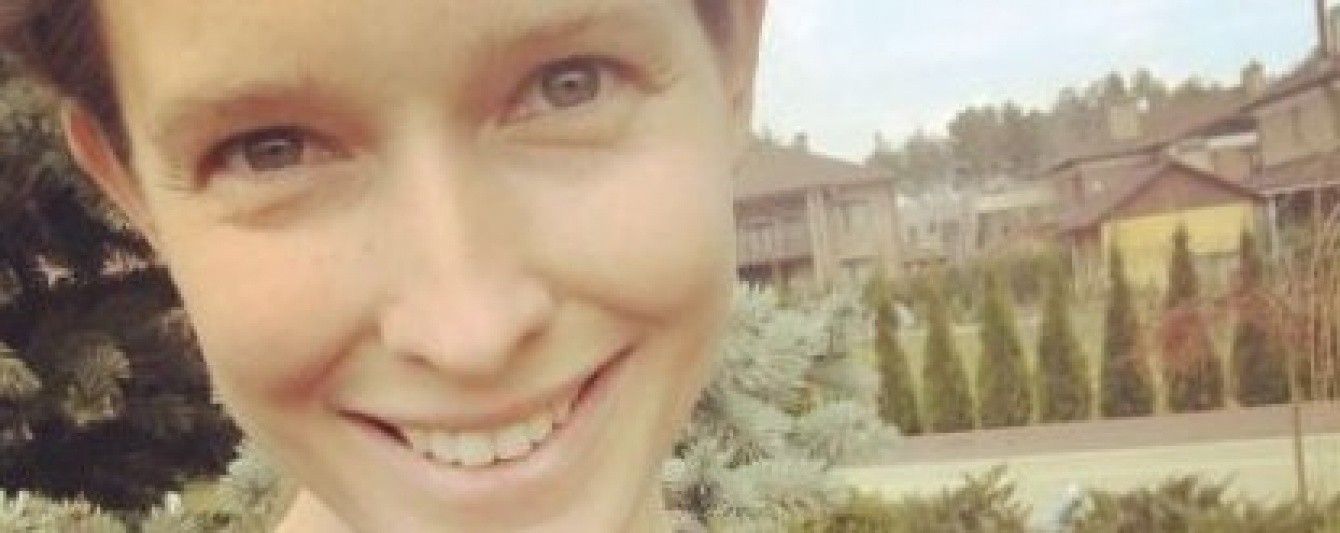 Звезды тоже делают это: Катя Осадчая показала свои яркие паски