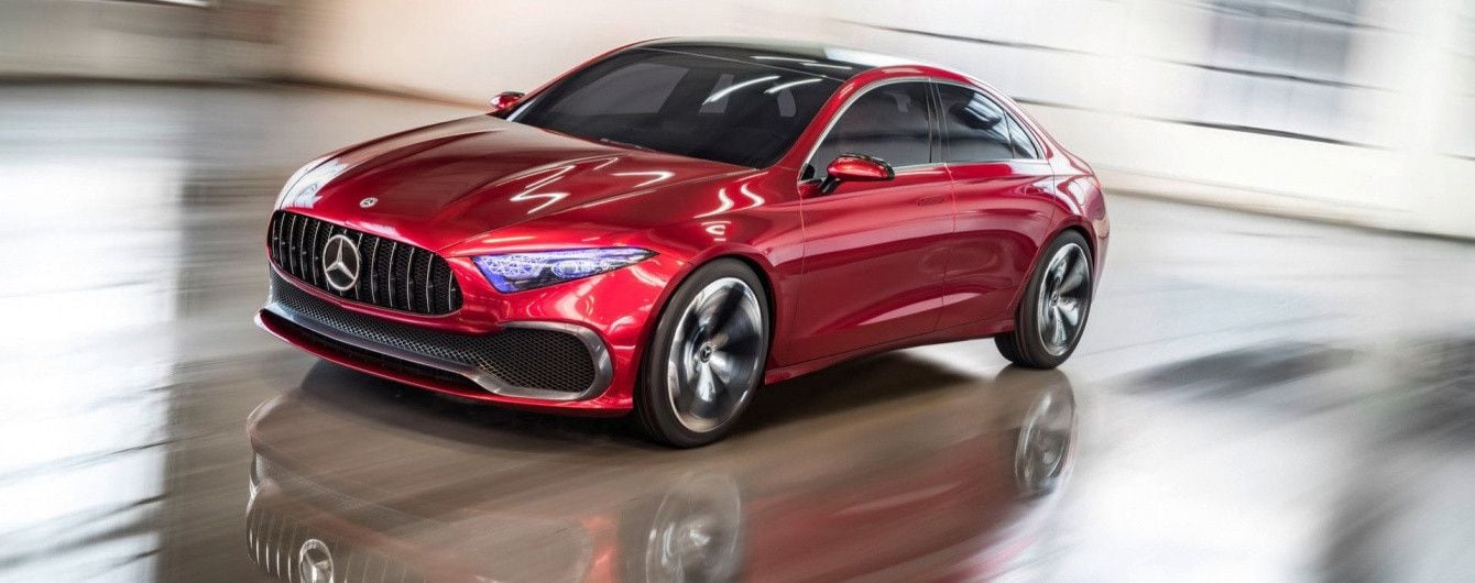 Mercedes-Benz представил в Шанхае A-Class в кузове седан