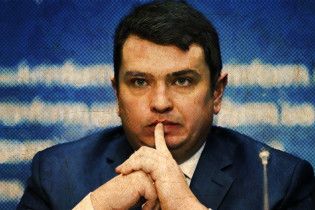 Генпрокуратура постоянно пытается ущипнуть нас