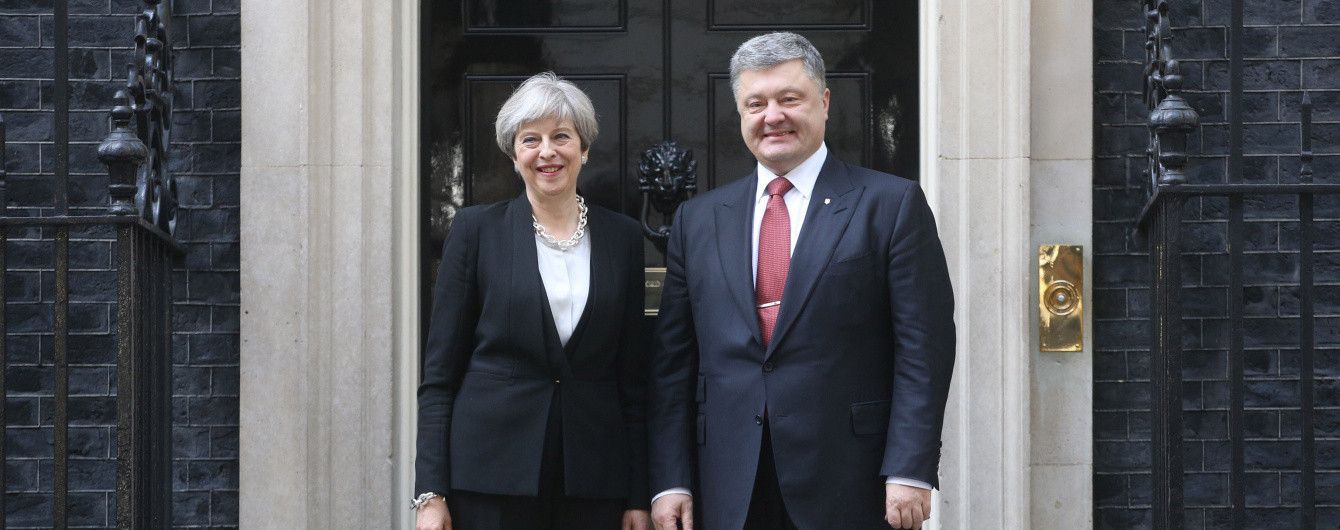 Співпраця в судовій реформі та сфері безпеки: Порошенко розкрив подробиці переговорів з Мей