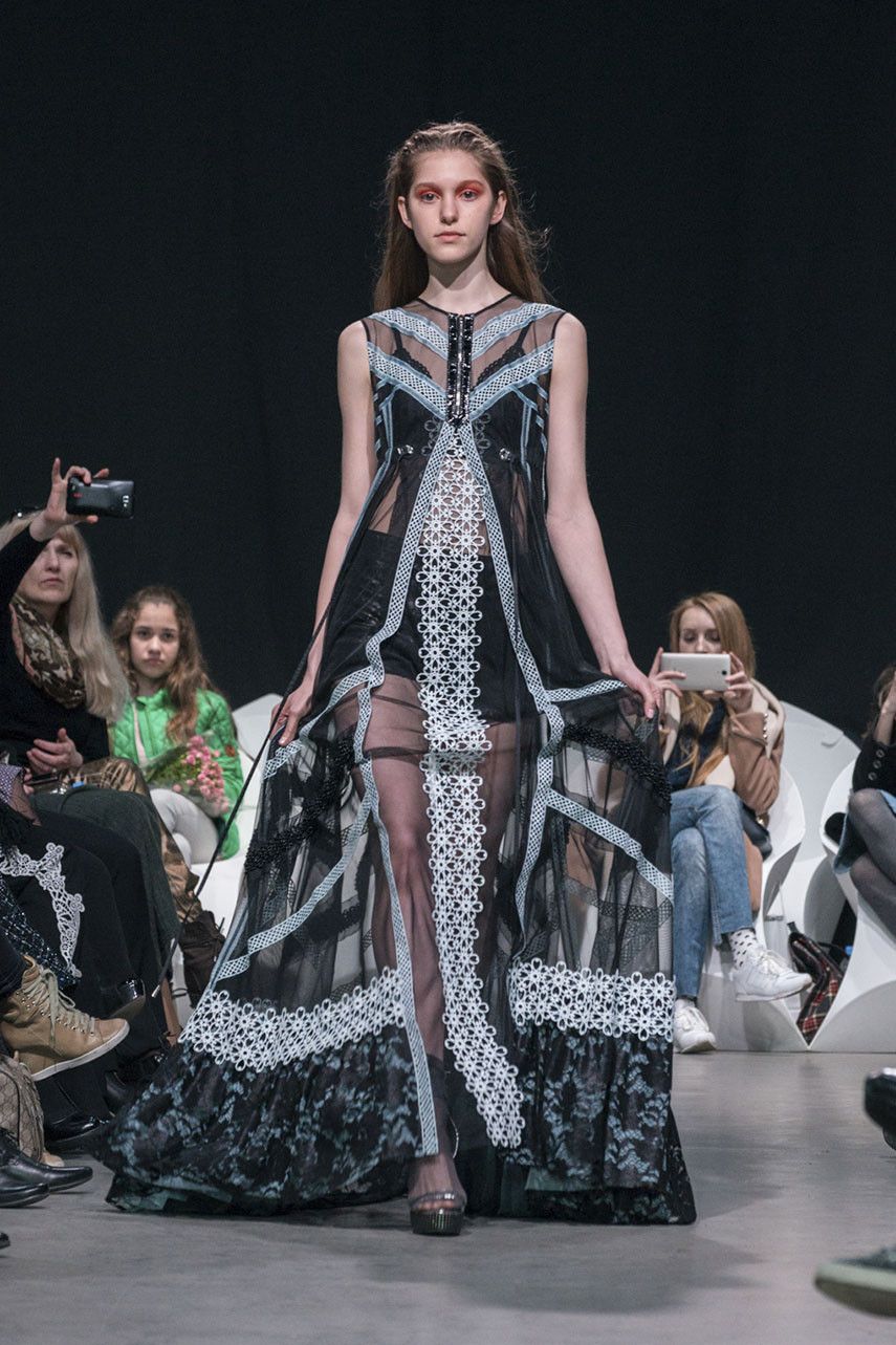Показ коллекции Aina Gasse FW 2017/18_1