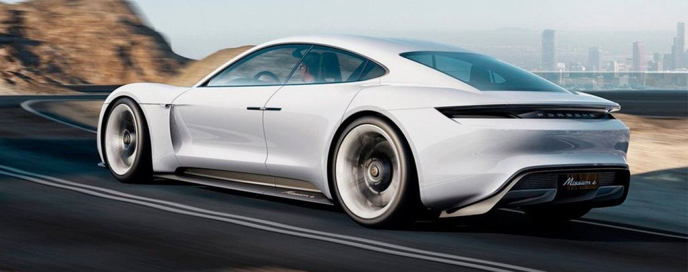 В компании Porsche планируют выпустить линейку электромобилей в 2020 году