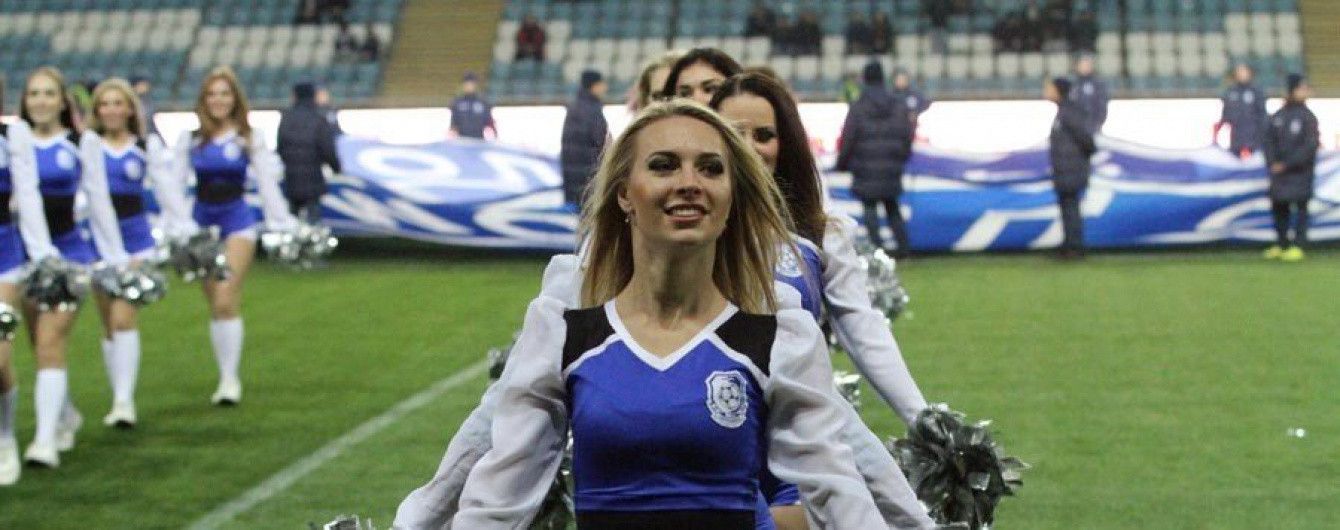 На старті другого етапу. Визначилися дві "шістки" чемпіонату України з футболу