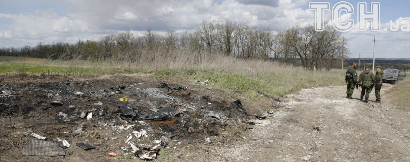 Поодинокі обстріли позицій із кулеметів та вогонь із гранатометів на околицях Мар'їнки. Дайджест АТО