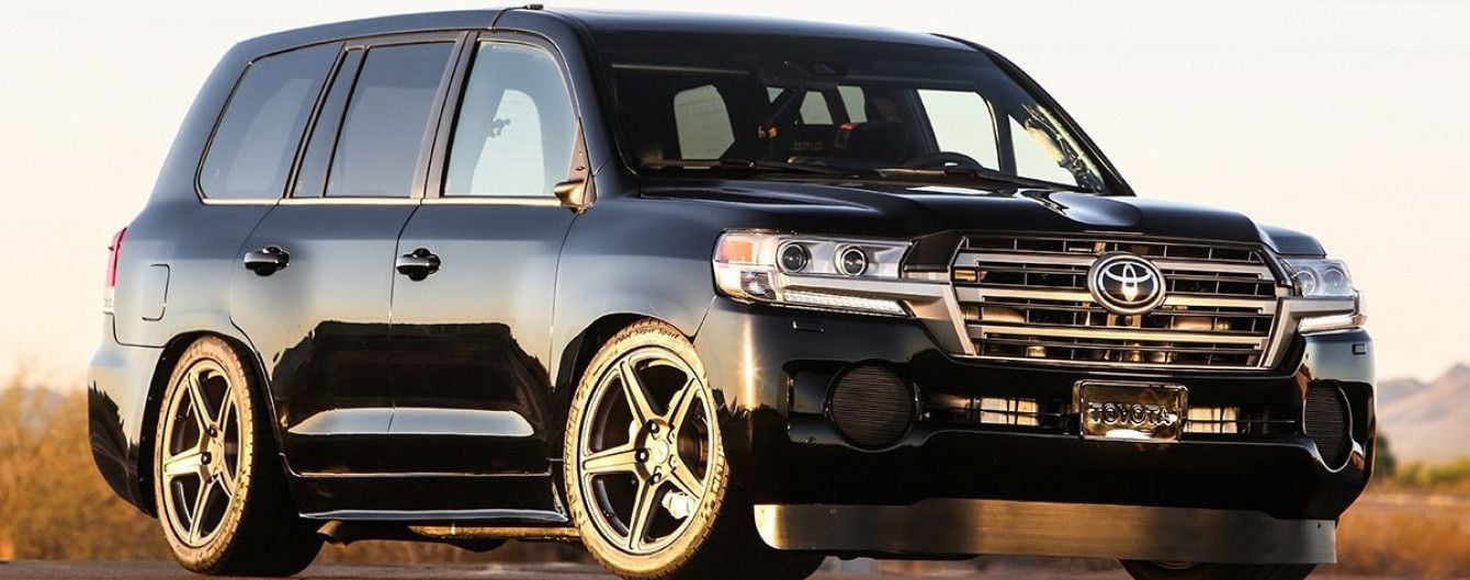 2000-сильный Toyota Land Cruiser разогнался до 370 км/ч