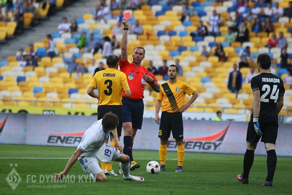 Динамо - Олександрія, вилучення Сімініна