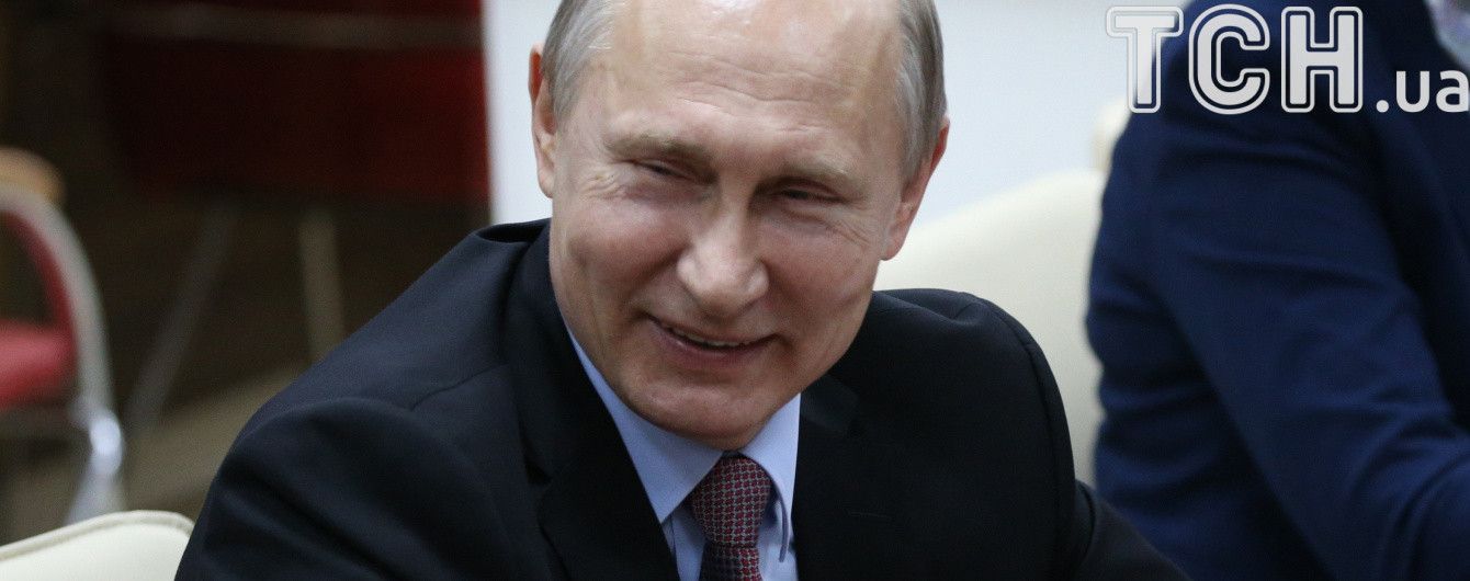 Путин решил не поздравлять Порошенко и Маргвелашвили с Днем Победы