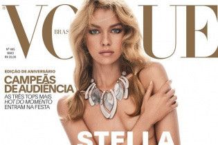 Обнаженная Стелла Максвелл появилась на обложке бразильского Vogue