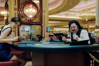 Громкое возвращение PSY: автор хита Gangnam Style выпустил сразу два новых клипа