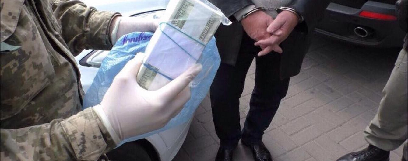 В Киеве схватили бандитов, которые вымогали у бизнесмена $ 1,3 млн "на взятку Луценко"