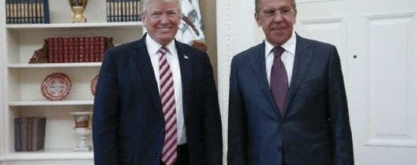 У Трампа опровергли сообщения СМИ о предоставлении секретной информации россиянам