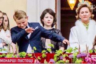 Шалости принца: в Норвегии 8-летний претендент на престол заставил смущаться монаршую семью