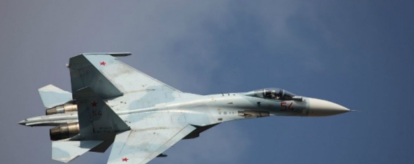 Опасное сближение: Су-27 РФ пролетел в шести метрах от самолета ВВС США - СМИ