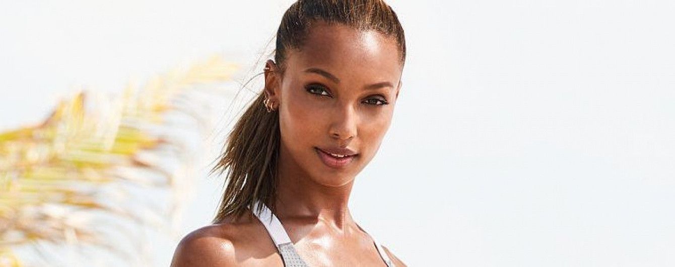 Спортивная и сексуальная: Жасмин Тукс в рекламной кампании коллекции Victoria's Secret Sport