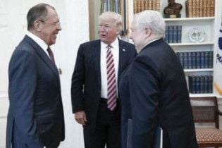 Трамп предоставил важнейшую секретную информацию Лаврову и Кисляку – Washington Post