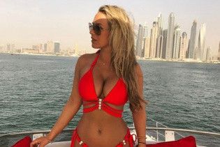 Пикантные кадры: самые сексуальные декольте Instagram