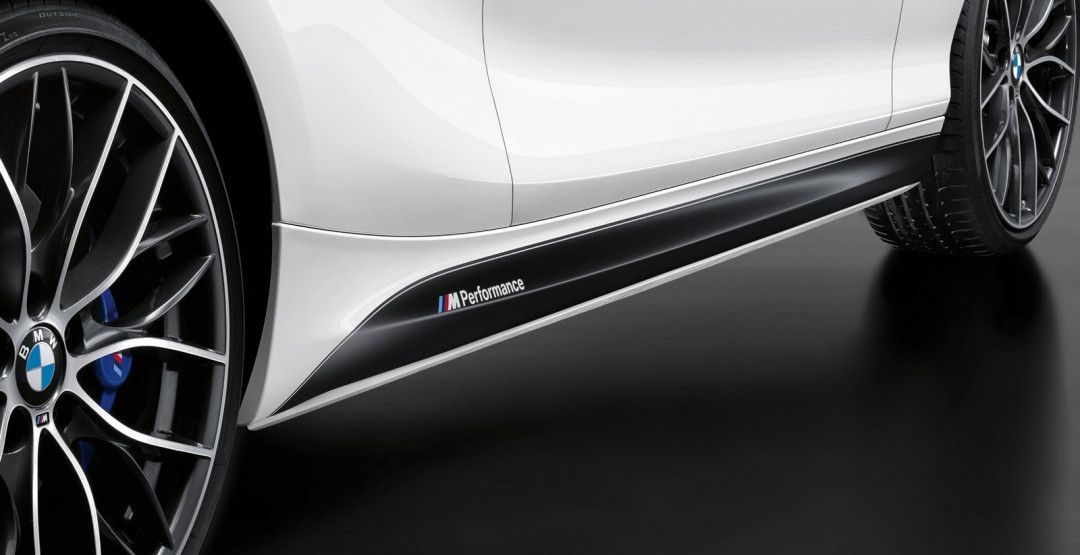 BMW M240i M Performance
