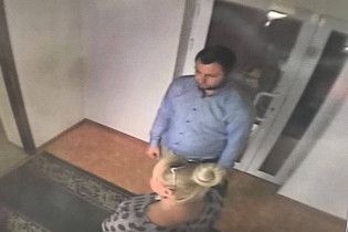 Подозреваемый в убийстве мужчины за курение возле МакДональдса сам сдался прокуратуре
