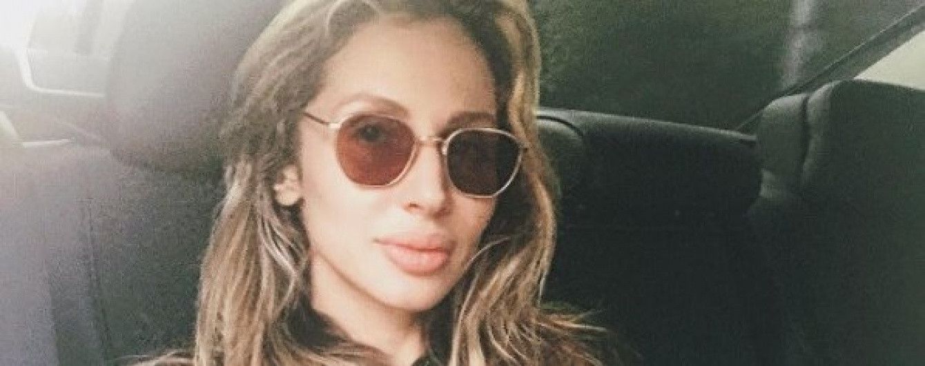Горячая встреча в Одессе: LOBODA вывезли на катере после протеста с дымовыми шашками