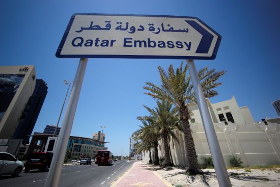 8 країн розірвали дипломатичні відносини з Катаром