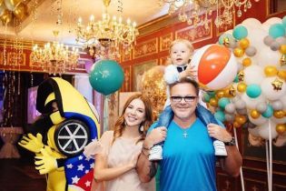 Подольская и Пресняков поделились фото с яркого празднования дня рождения сына