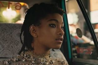 16-летняя дочь Уилла Смита снялась в промокампании сумок Chanel
