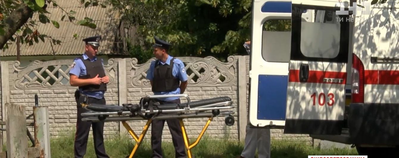 На Дніпропетровщині чоловік підпалив дружину за відмову доїти корову