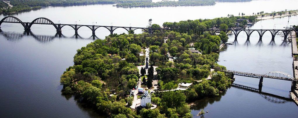 4. Монастирський острів