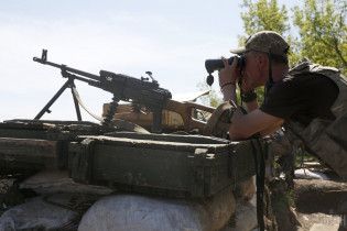 Минометный обстрел укреплений возле Крымского и огонь БМП на окраинах Зайцево. Дайджест АТО