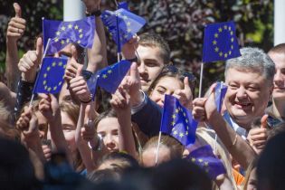 Слідом за наданням безвізу українцям можуть скасувати роумінг у Європі