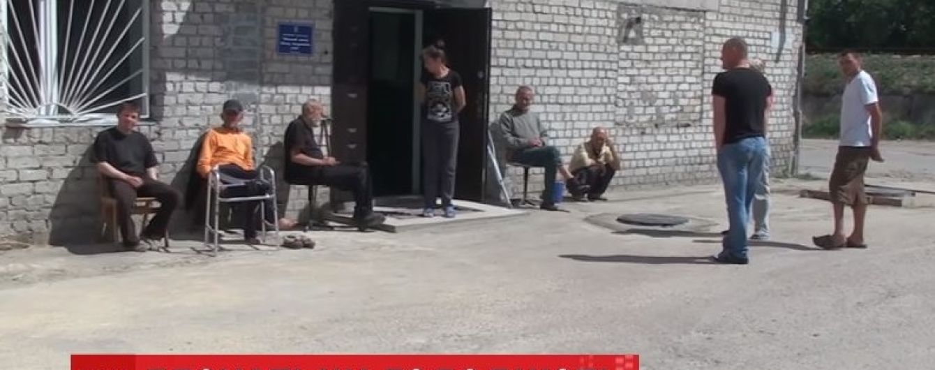 В Житомире полторы сотни бездомных объявили голодовку