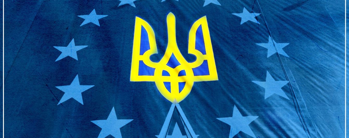 Ежедневно 20 тысяч украинцев получают биометрические паспорта, ажиотаж не спадает - ДМС
