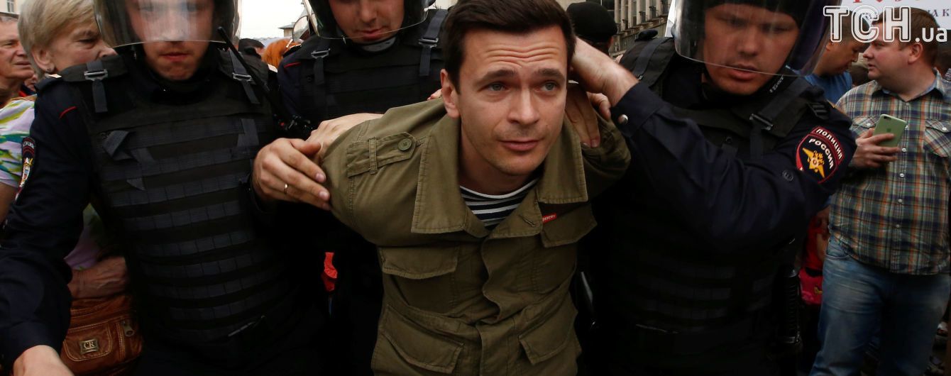 Лік затриманим у Росії мітингарям пішов на тисячі