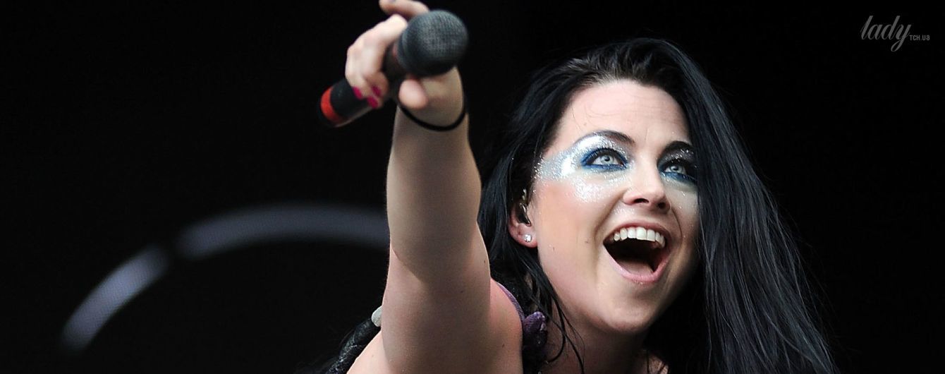 7 эффектных образов солистки группы Evanescence Эми Ли
