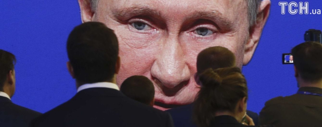 Путін заявив, що буде захищати окупований Крим "усіма доступними засобами"