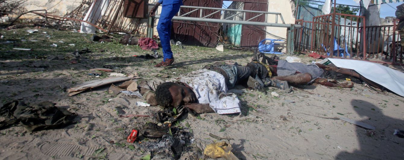 В Сомали возросло количество погибших в результате жестокого нападения на ресторан