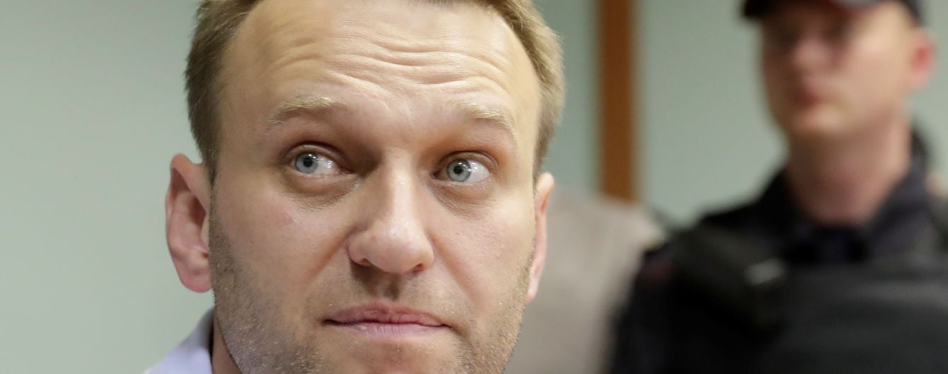Навальный вышел на свободу после 25-дневного ареста